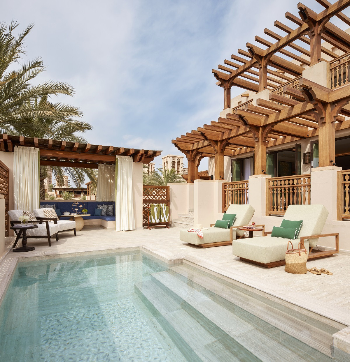 Гостинність haute couture: Madinat Jumeirah представляє оновлені Malakiya Villas0