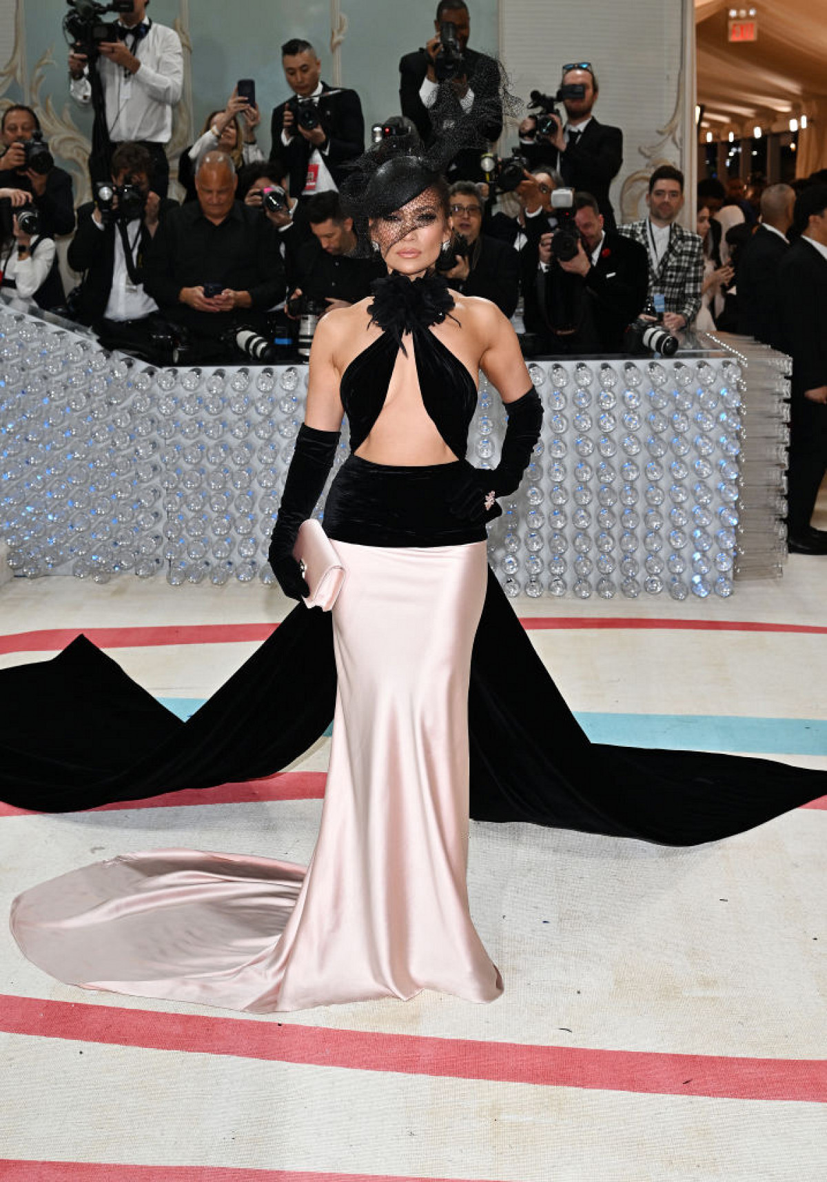 Met Gala оголосив дрескод та співголів цьогорічного заходу3