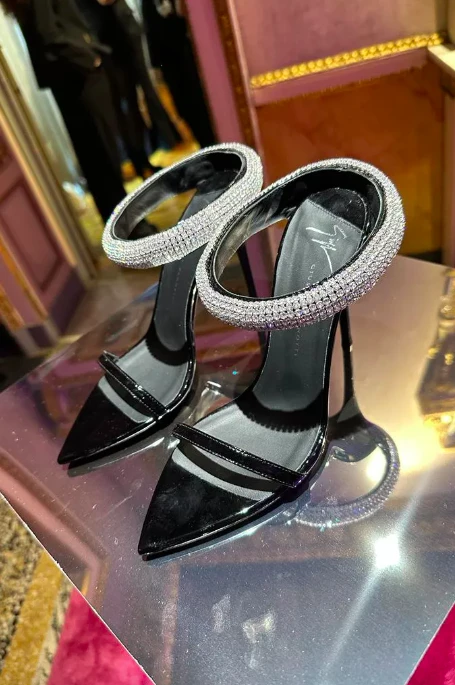 Giuseppe Zanotti14