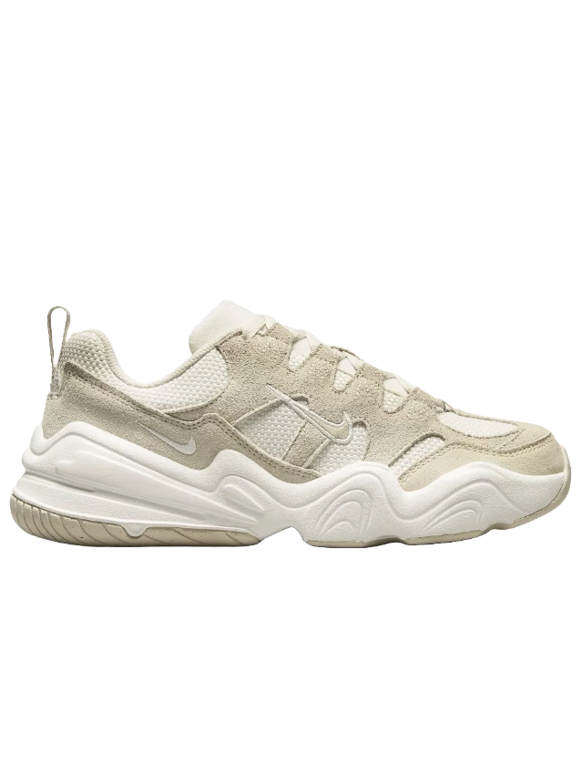Nike Tech Hera19