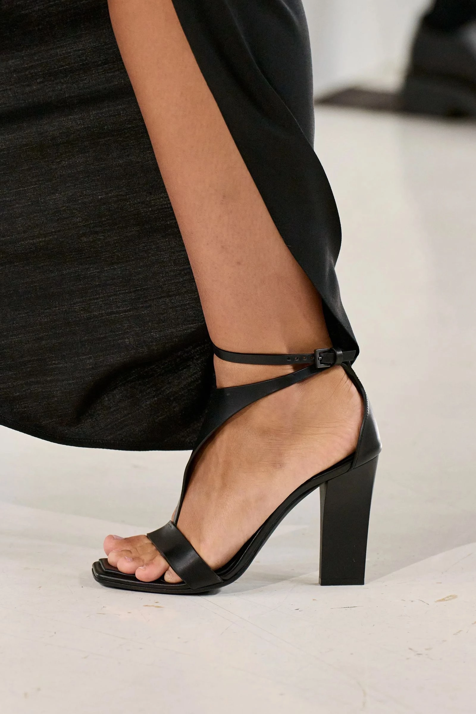 Max Mara весна-літо 20253