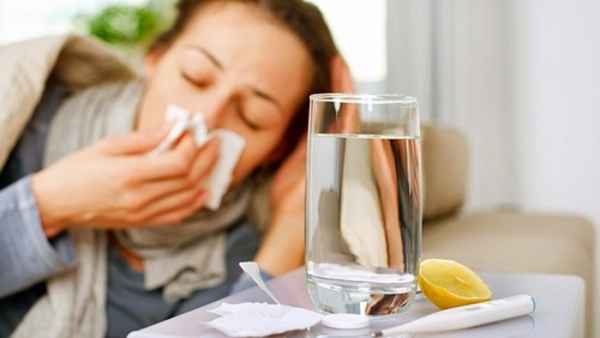 При хворобі та отруєнні воду п'ють часто, але не через токсини. При болезни и отравлении воду пьют часто, но не из-за токсинов.