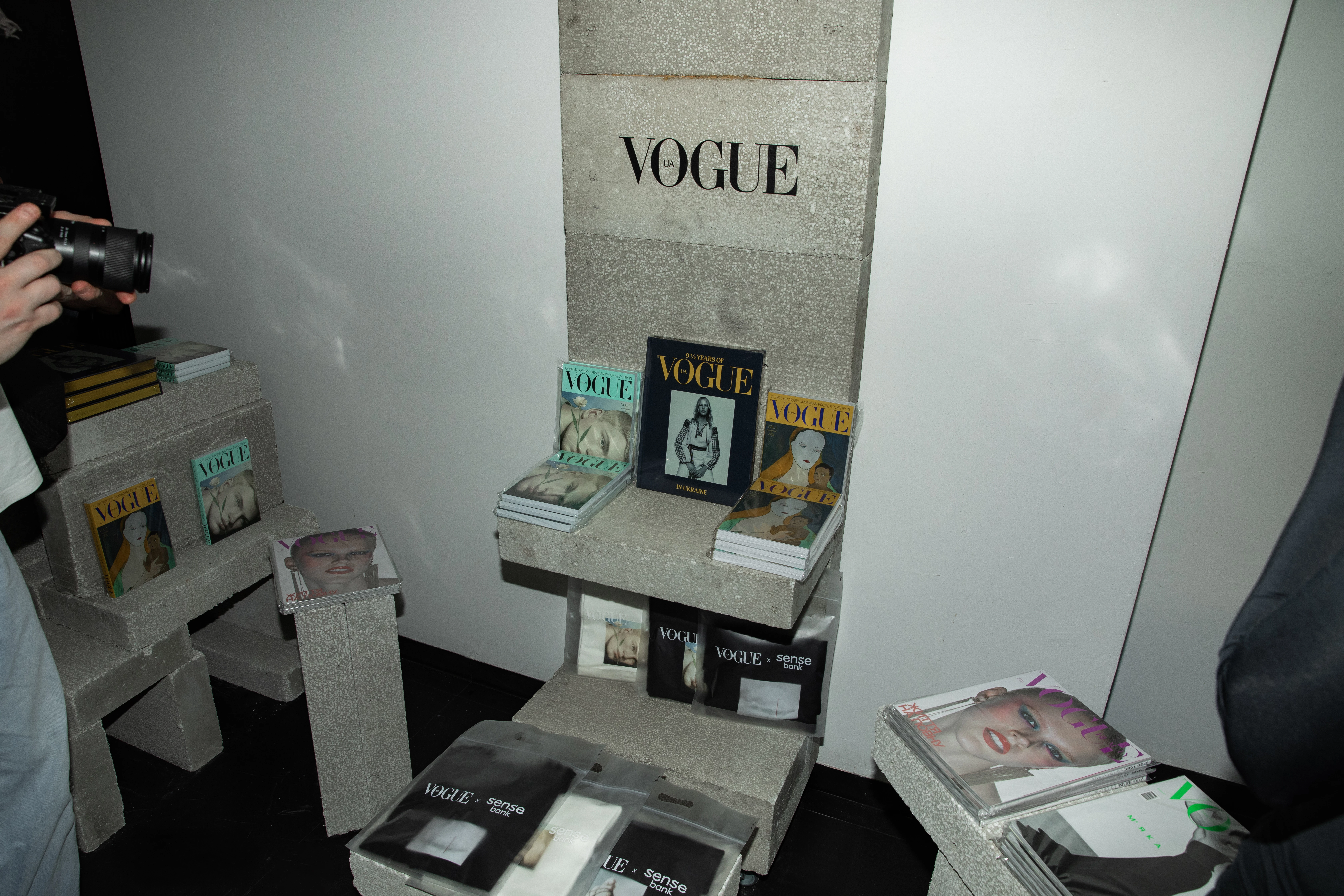 Український Vogue відкрив масштабну виставку сучасної фотографії FUTURESPECTIVE171