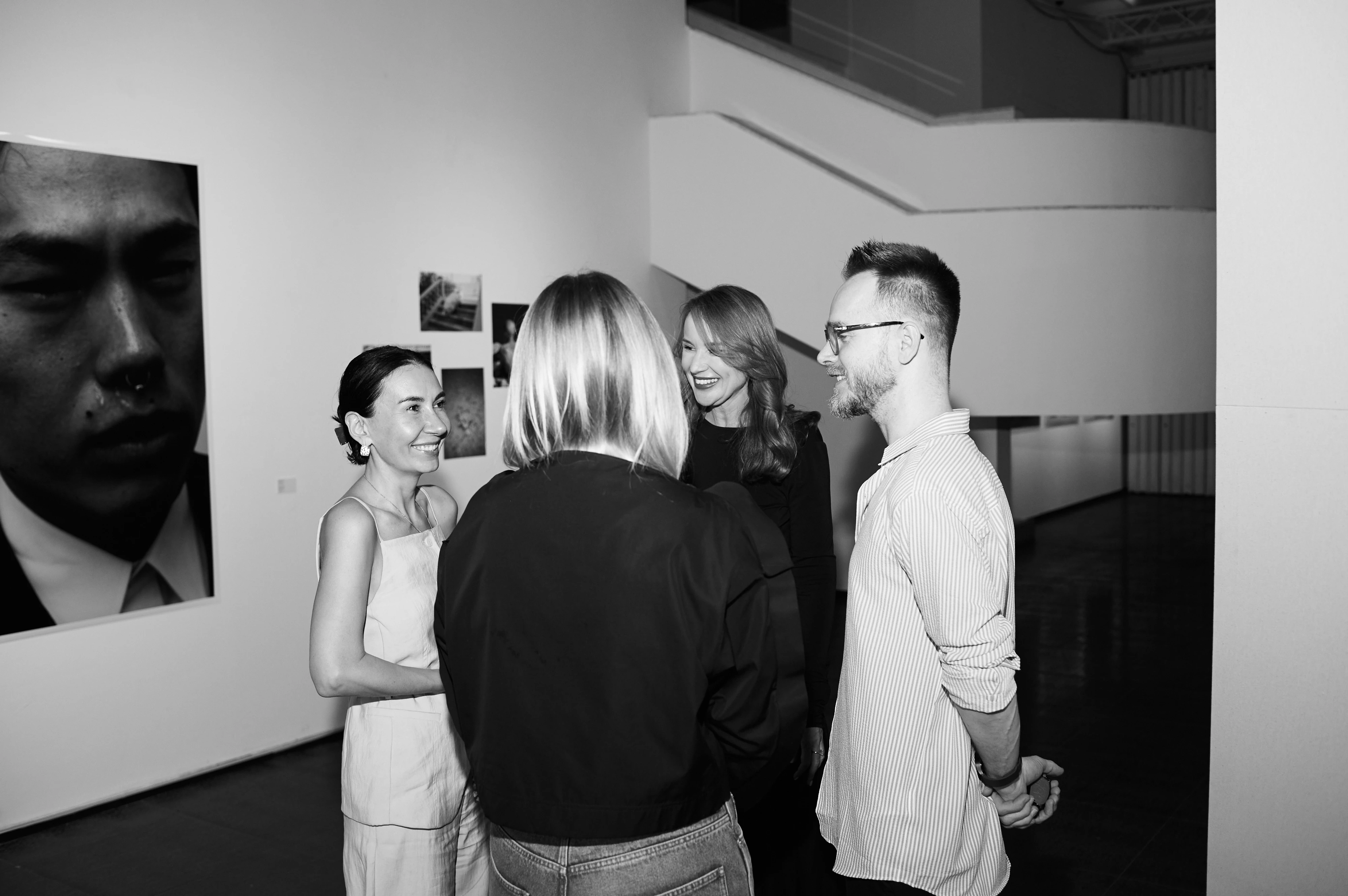 Український Vogue відкрив масштабну виставку сучасної фотографії FUTURESPECTIVE51