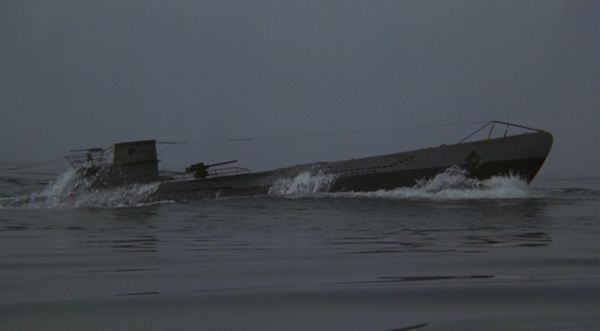 Уход U-47 с места атаки под покровом ночи