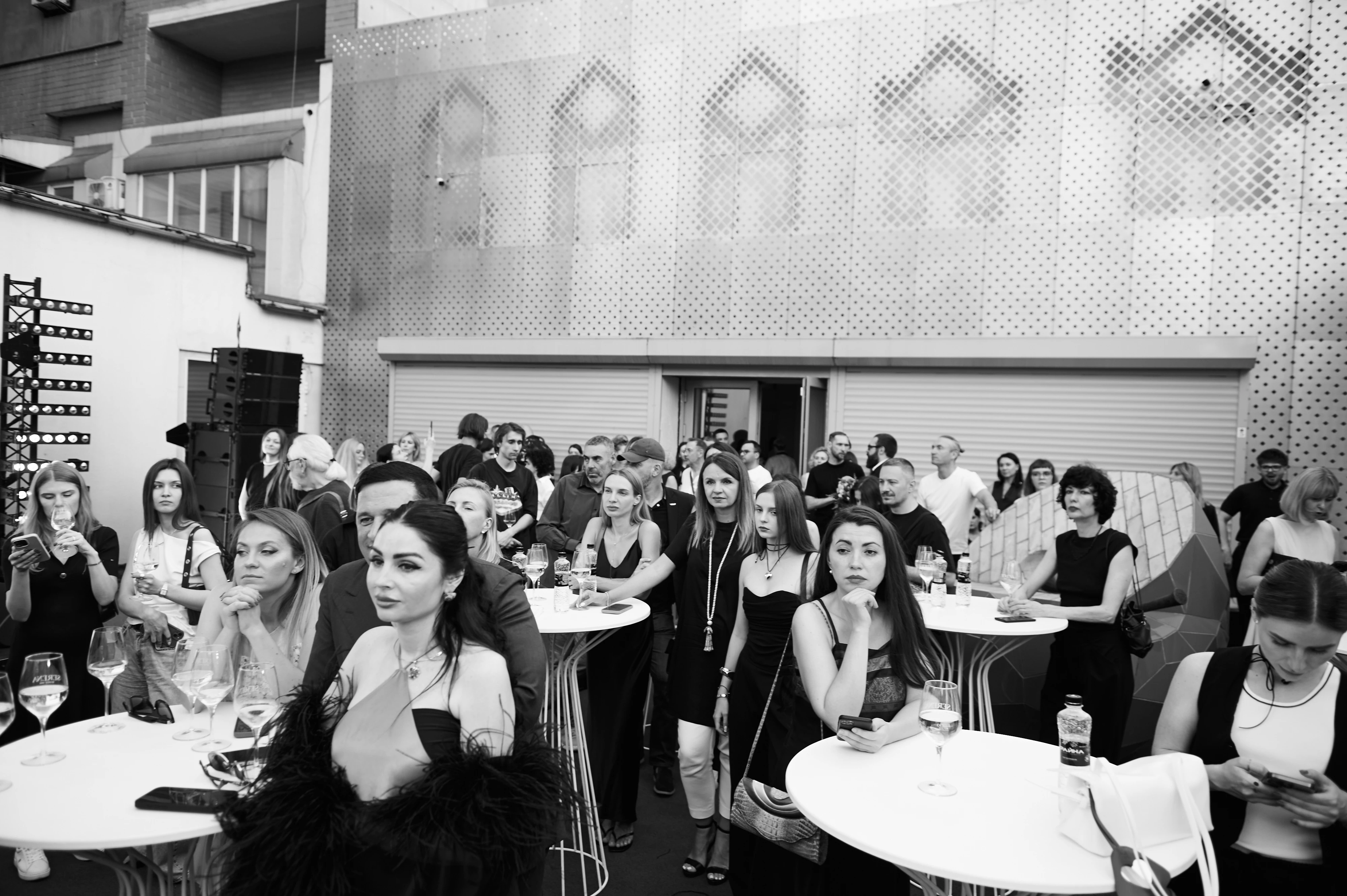 Український Vogue відкрив масштабну виставку сучасної фотографії FUTURESPECTIVE146