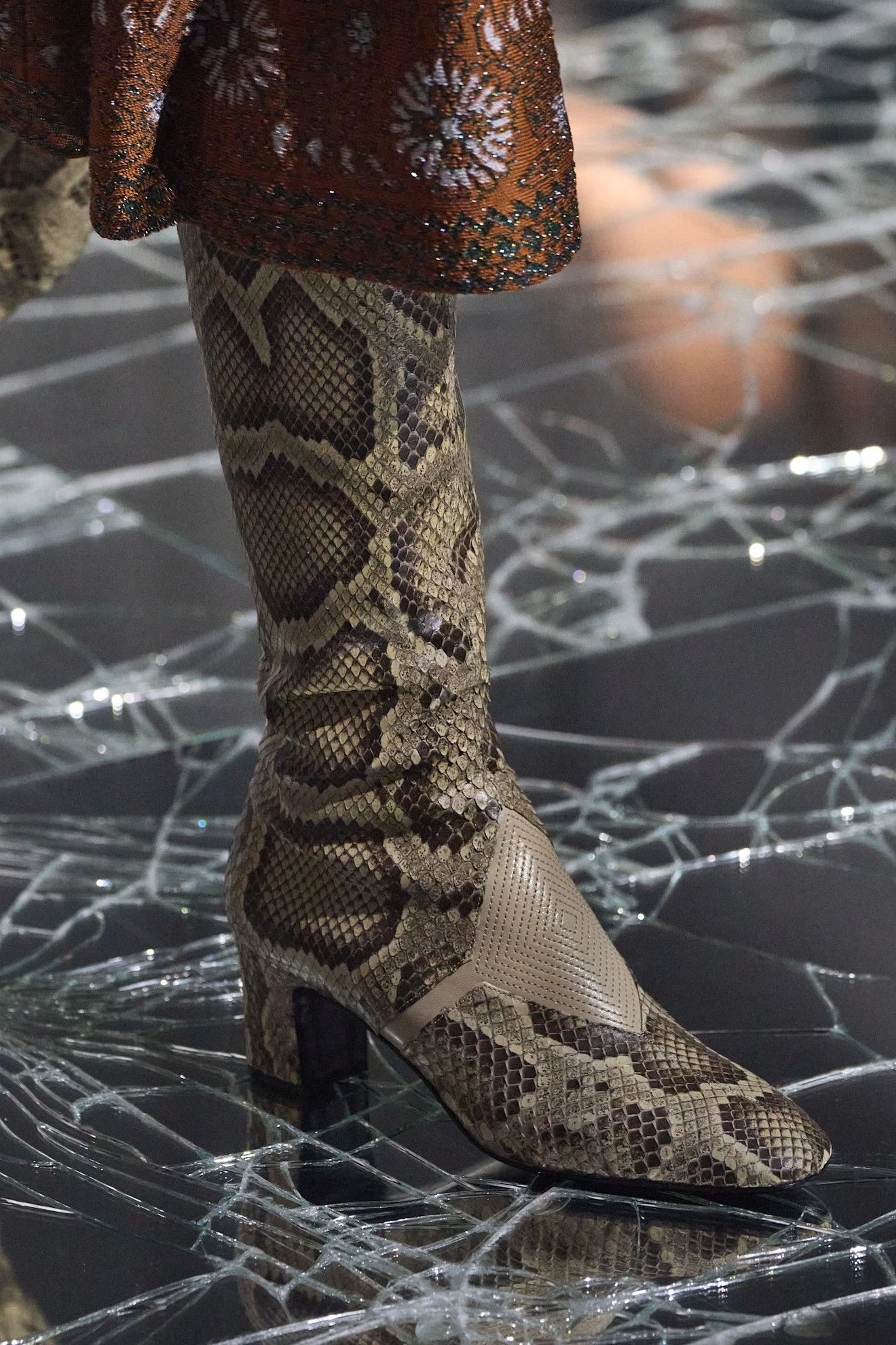 Valentino0