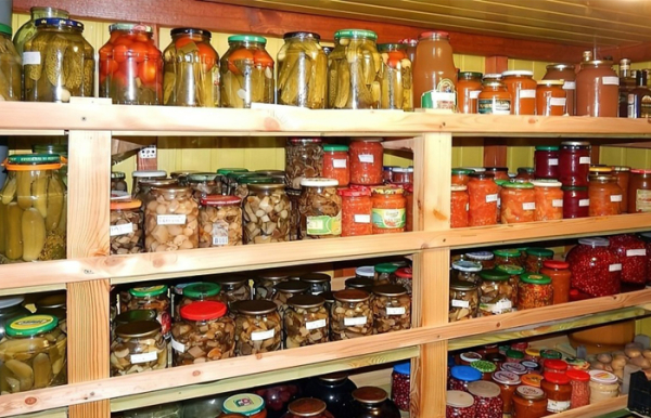 Запасы на зиму - культ русского человека.