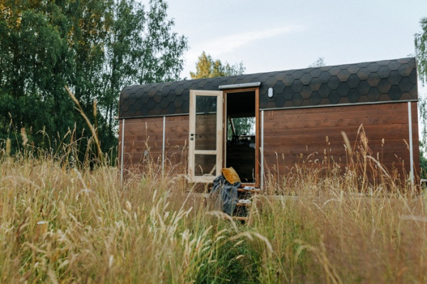 Модель Nature Pod чудово вписується у природний ландшафт. Модель Nature Pod прекрасно вписывается в природный ландшафт.