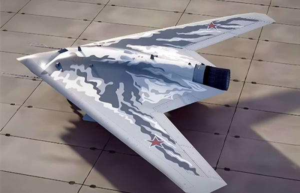 Тяжкий безпілотник С-70 «Мисливець». Тяжёлый беспилотник С-70 «Охотник».