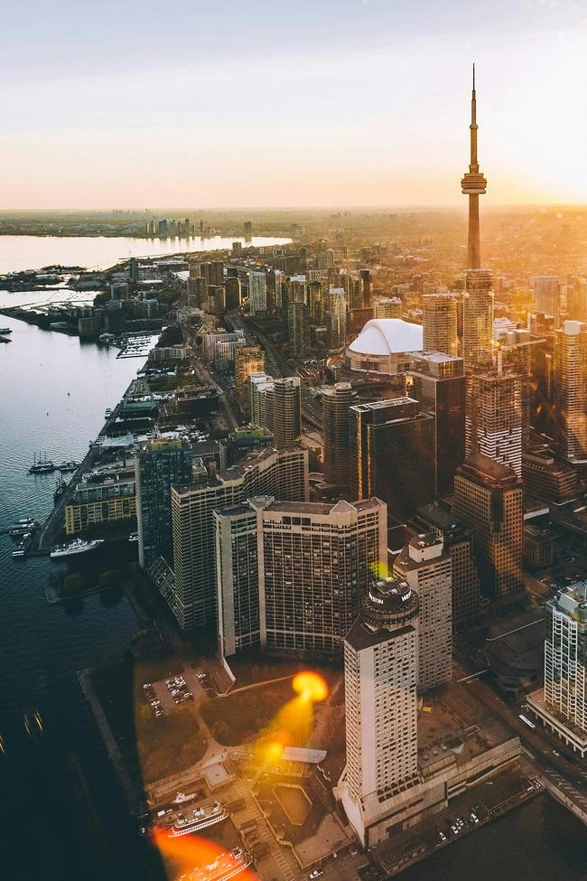 Photo: mwangi gatheca on Unsplash7