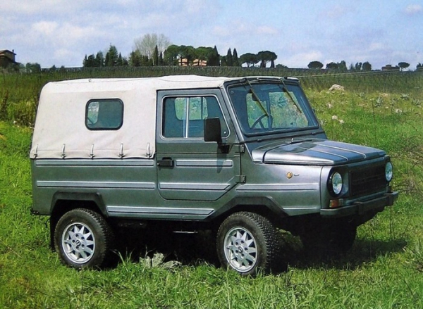 Луаз-969 выпускали с 1966 по 2002 годы на автозаводе в Луцке