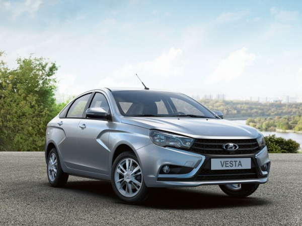 Lada Vesta: хруст подвески, нестабильная работа двигателя и утечки масла
