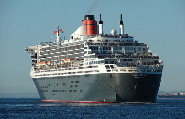 Queen Mary 2. Queen Mary 2.