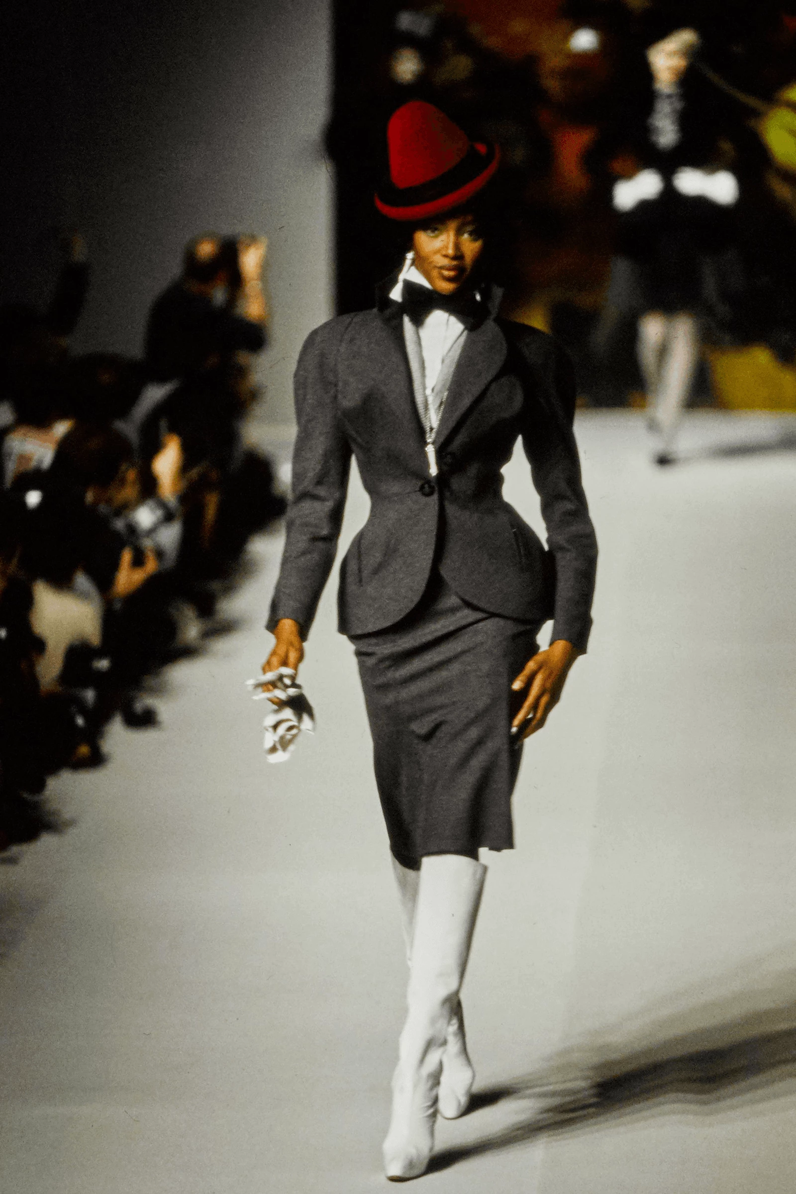 Вів'єн Вествуд осінь-зима 1995/1996. Фото: Condé Nast/Gorunway7