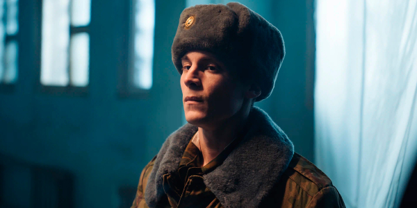 Русские сериалы про девяностые: «Аутсорс»