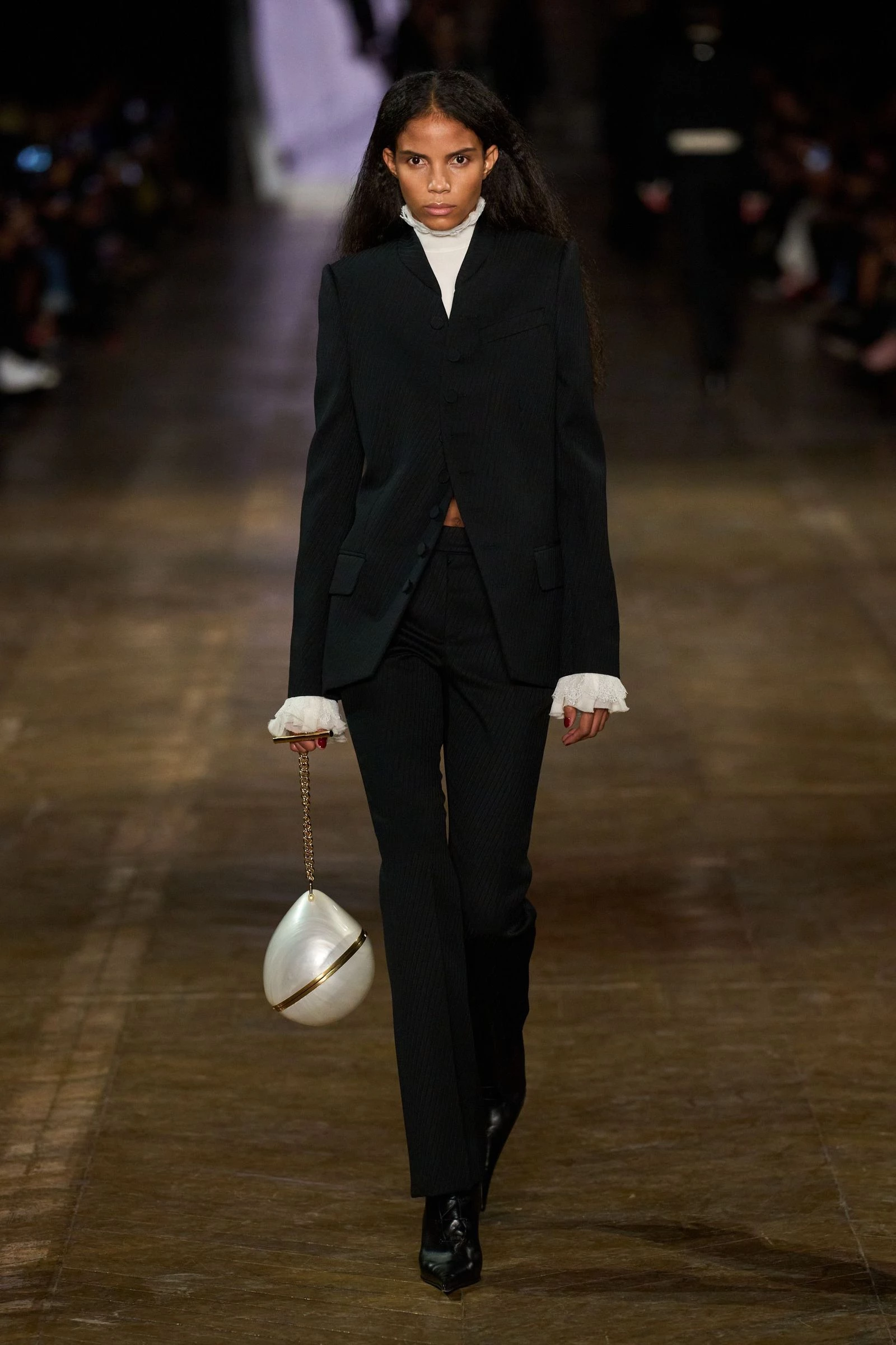 Alexander McQueen осінь-зима 2025/20264