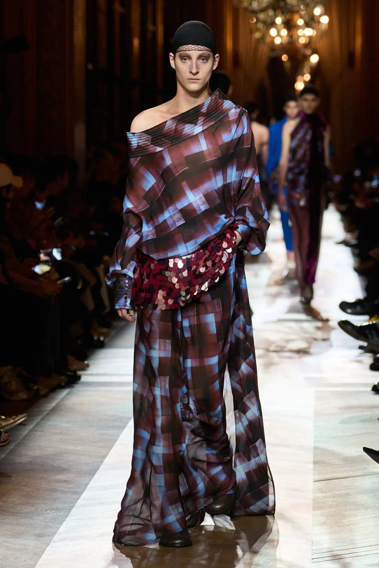 Dries Van Noten осінь-зима 2025/2026. Photo: Umberto Fratini / Gorunway Dries Van Noten осінь-зима 2025/2026. Photo: Umberto Fratini / Gorunway4