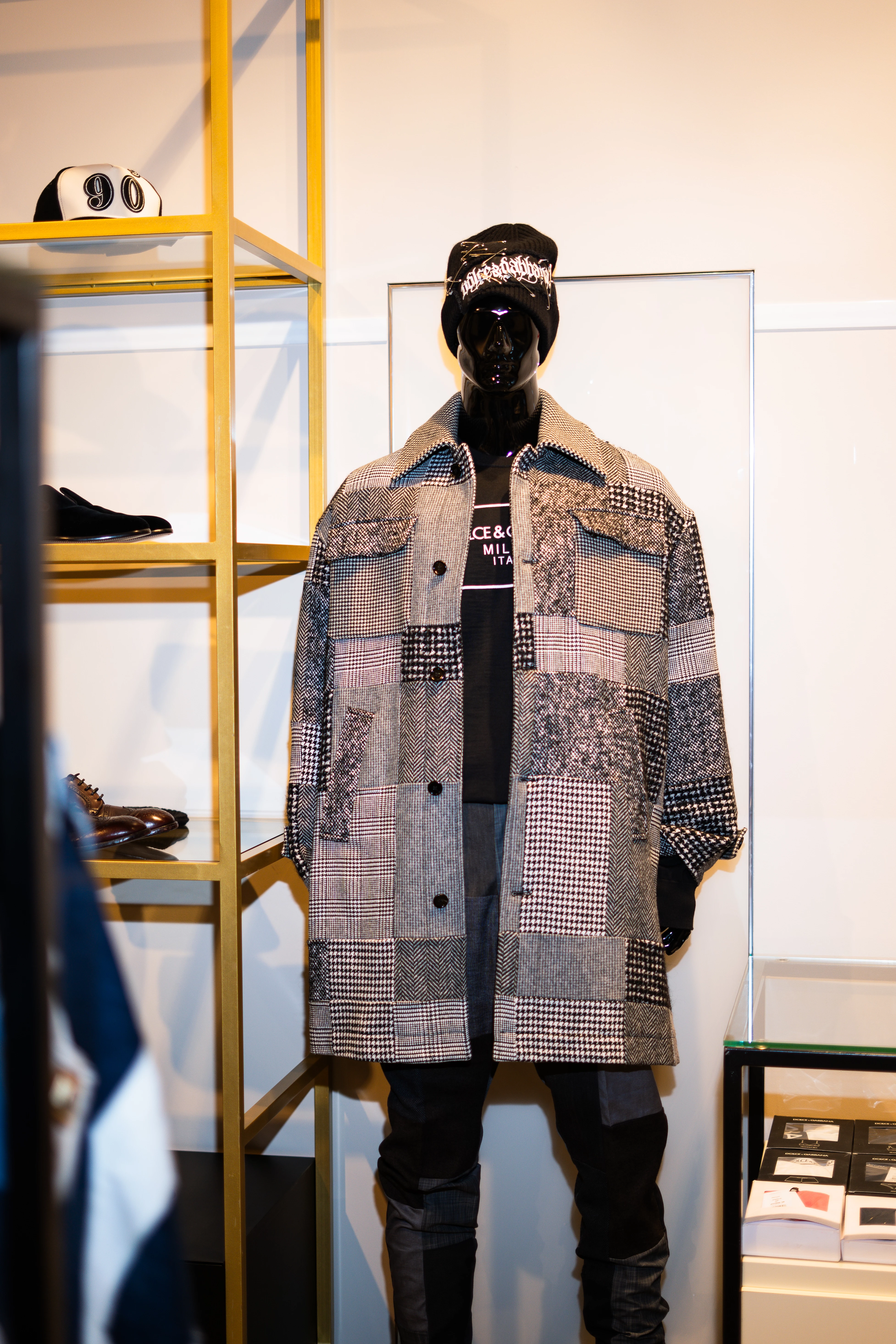 Нове місце: Vintage Club – простір з доступними люксовими речами відкрився у Києві3