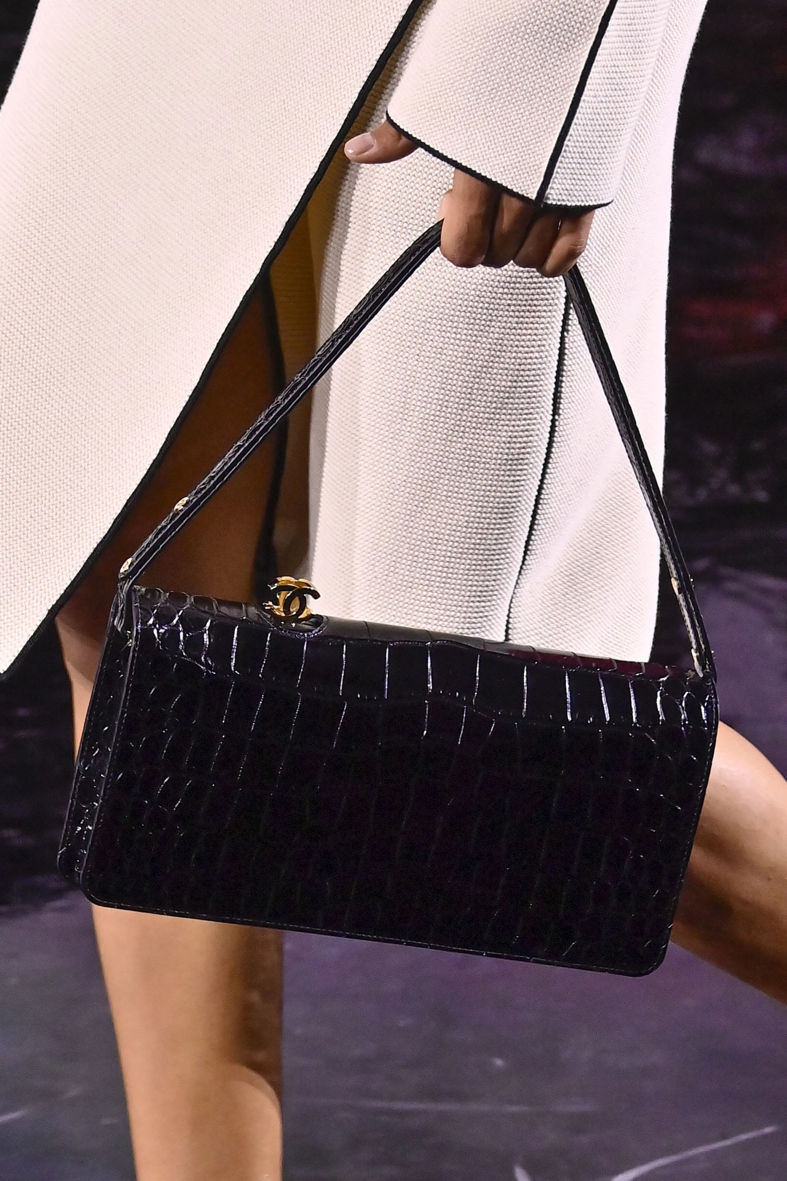 Сумки з першої колекції Матьє Блазі для Chanel уже претендують на статус головних аксесуарів літа14