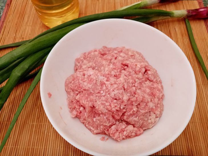 Що додати у фарш для соковитості, якщо ви забули купити сало: хитрість із радянських їдалень фарш