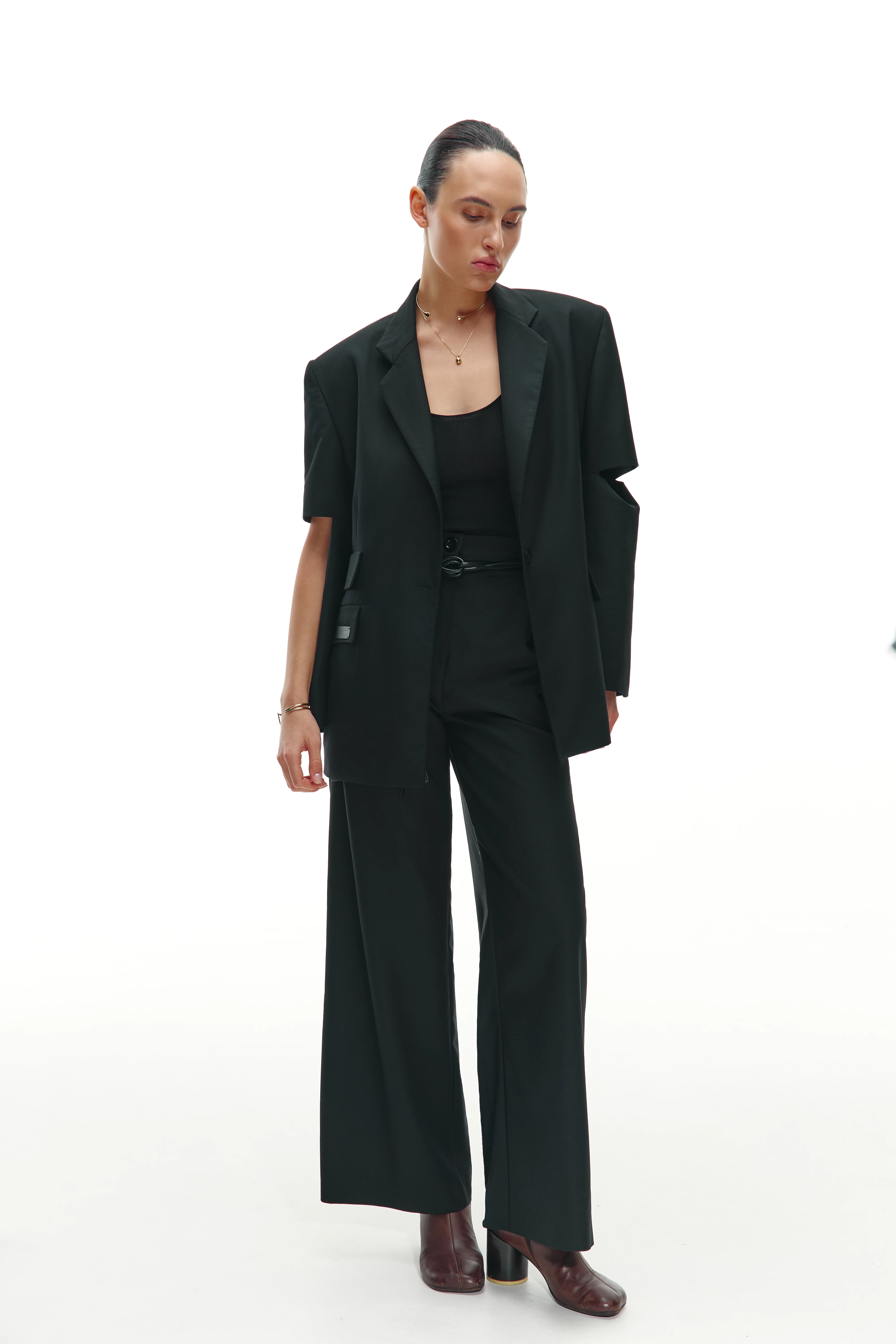 Як працюють ювелірні стилісти SOVA: сервіс, історії клієнтів і нова форма від бренду COVER5