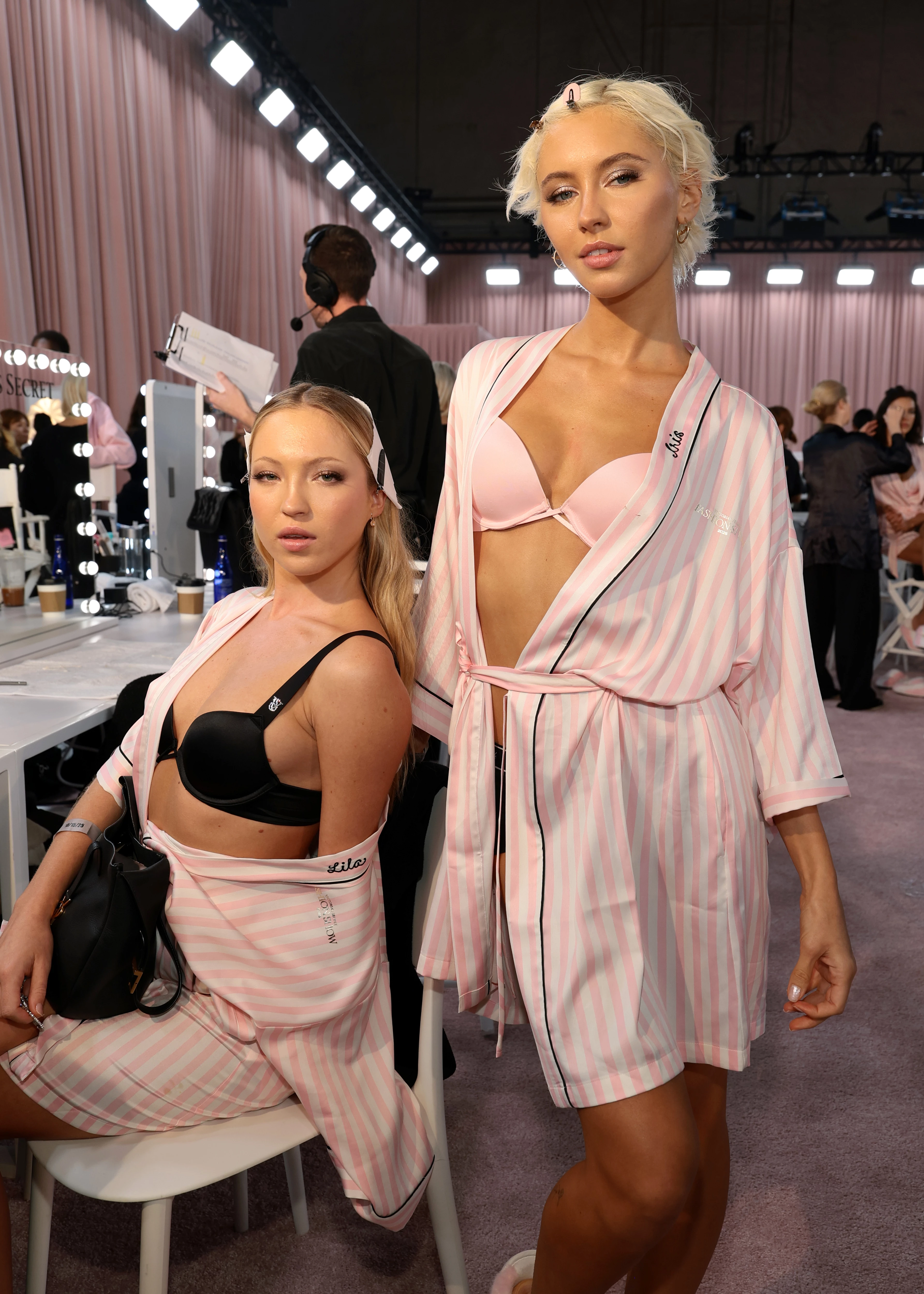 Що відбувалося за лаштунками Victoria’s Secret Fashion Show 202514