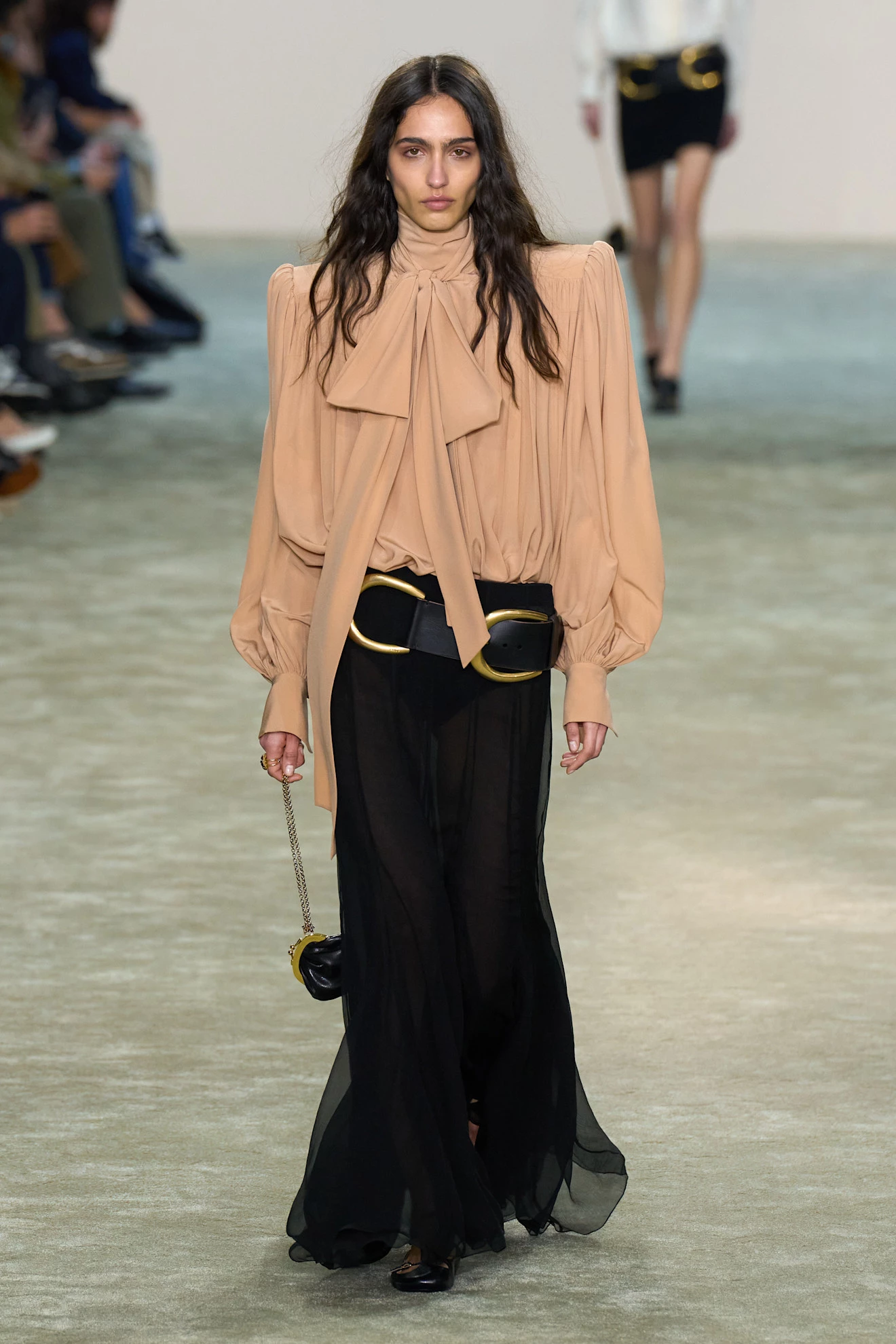 Chloé осінь-зима 2025/2026 Chloé осінь-зима 2025/20260