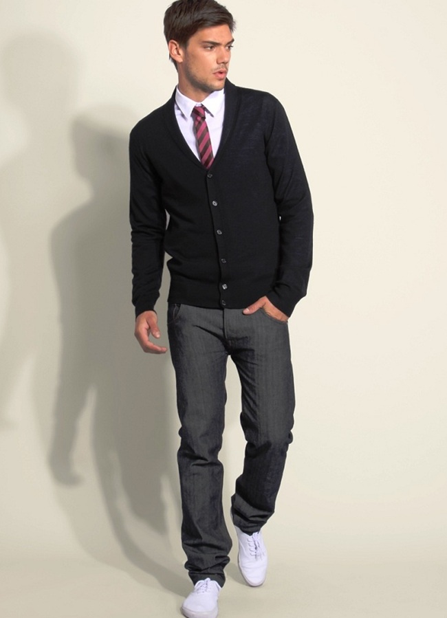 Стильний одяг в школу для підлітків