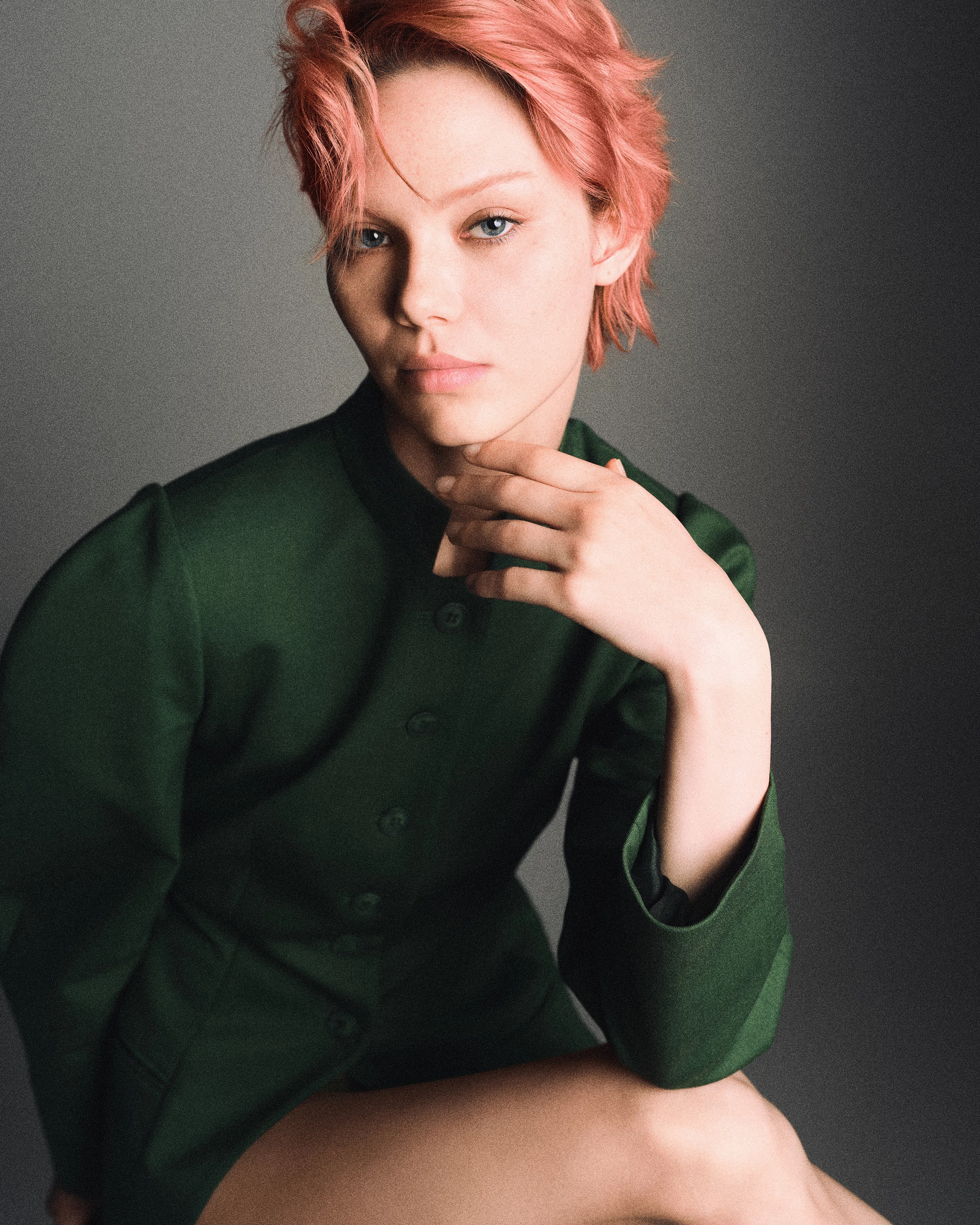 Модель ВІКА РЕЗА, 25. Вовняний жакет Bazhane, браслет Jil Sander by Lucie and Luke Meier8