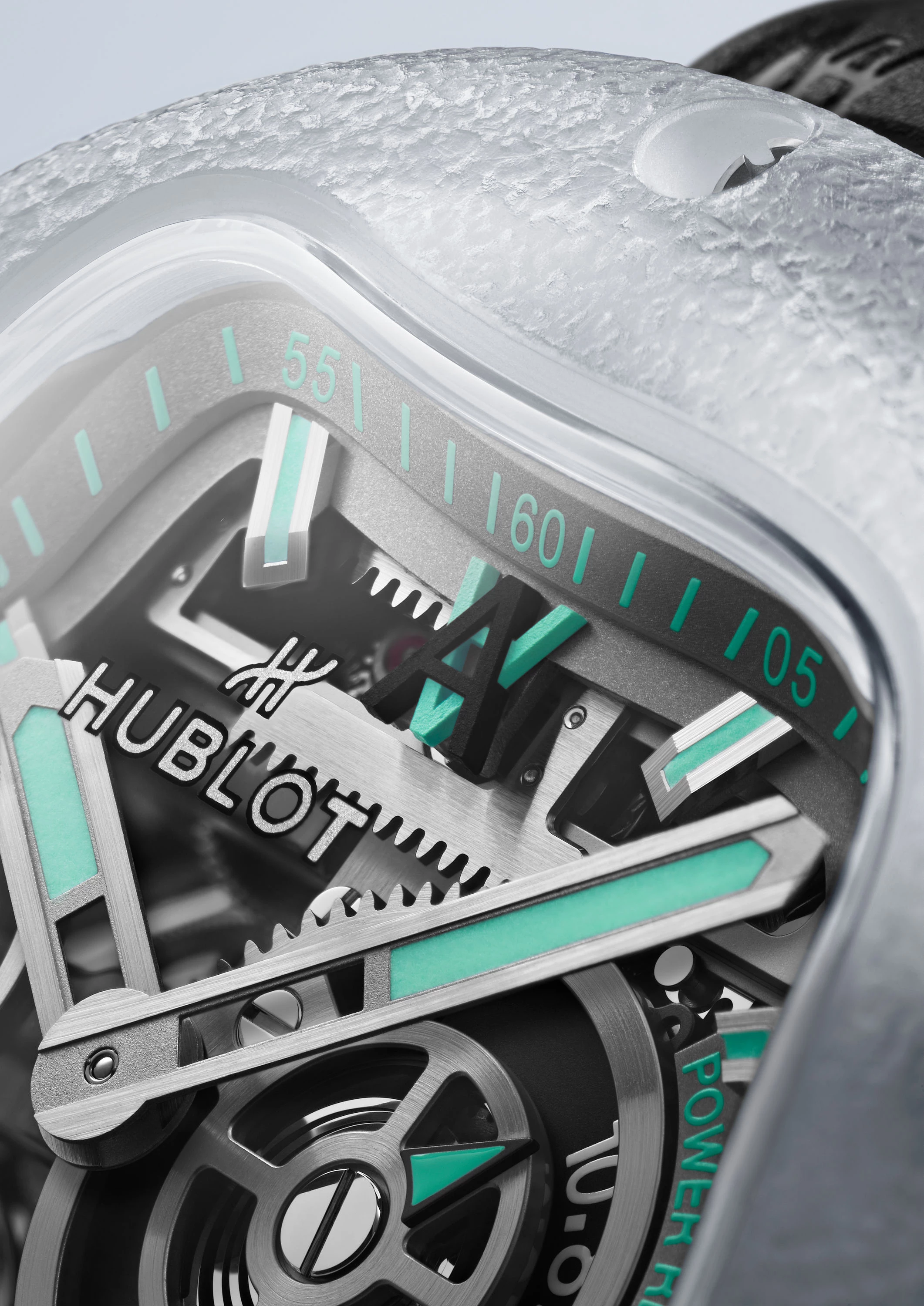 Hublot представили новий годинник, створений у співпраці з художником Деніелом Аршамом3