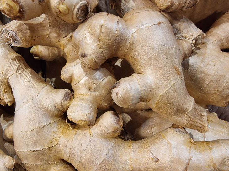 Як імбир впливає на тиск: чому гіпотонікам його варто їсти обережно, а гіпертонікам — налягати имбирь