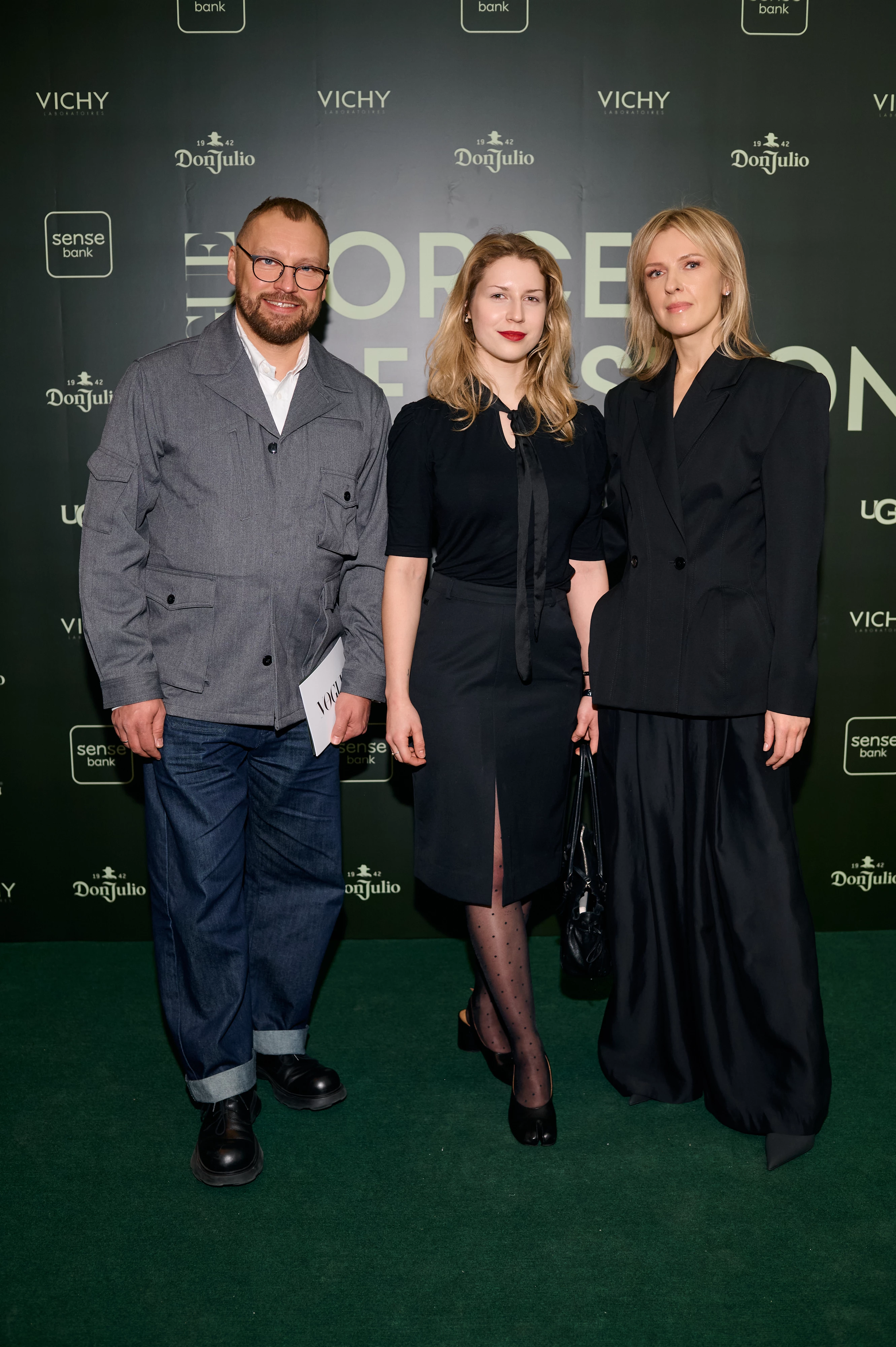 Андрій Федорів, Яруся Федорів та Юлія Костецька18