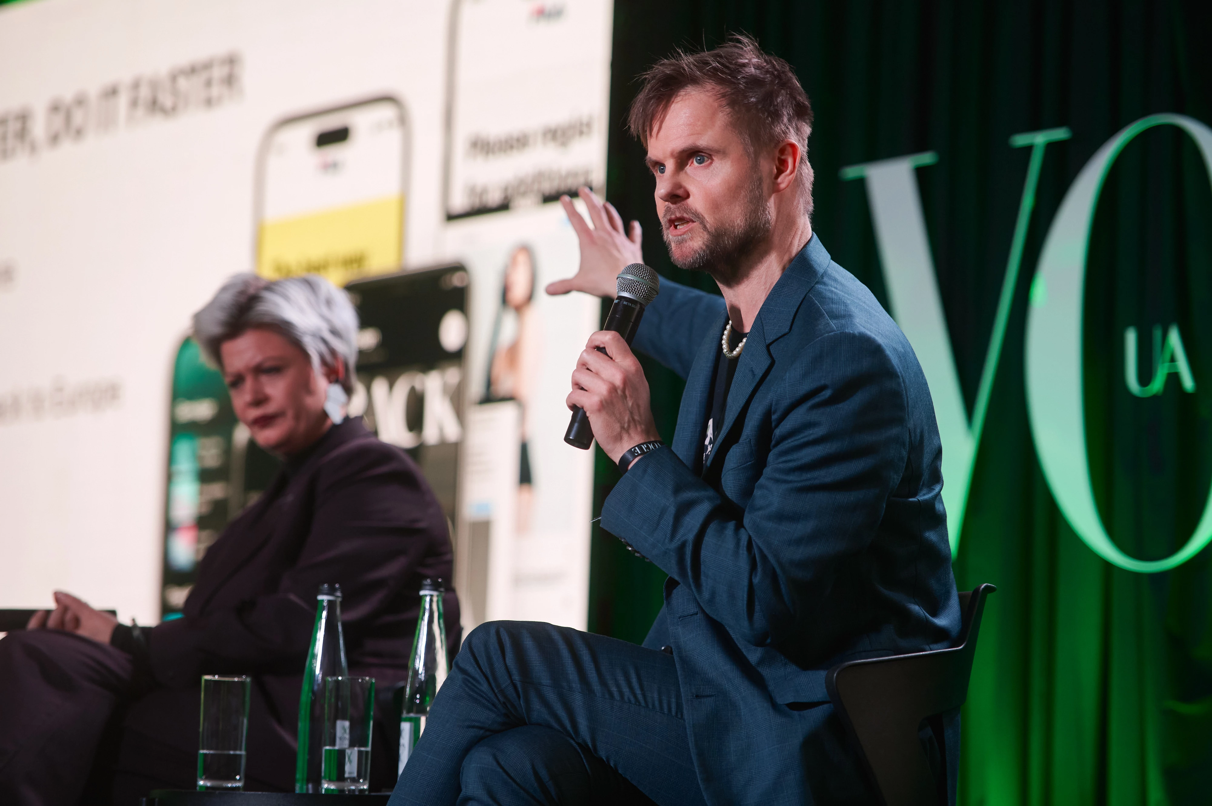 Ліса Ланг та Фредрік Тімур5