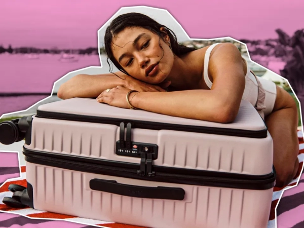 Розпродана валіза, завдяки якій ви більше ніколи не залишитеся із затхлим одягом