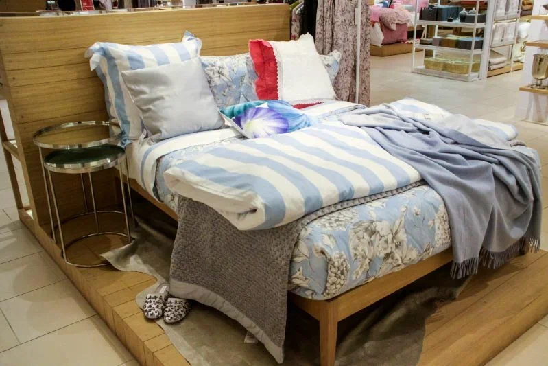 Як не можна приймати снодійне: лікар-сомнолог розповів про часті помилки Кровать