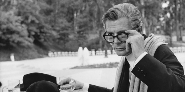 Кадр із фільму «8 з половиною» Кадр из фильма «8 с половиной»