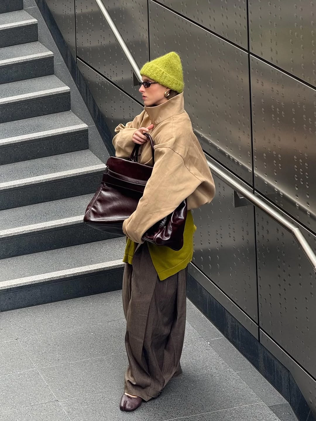 Instagram @lara_bsmnn 2