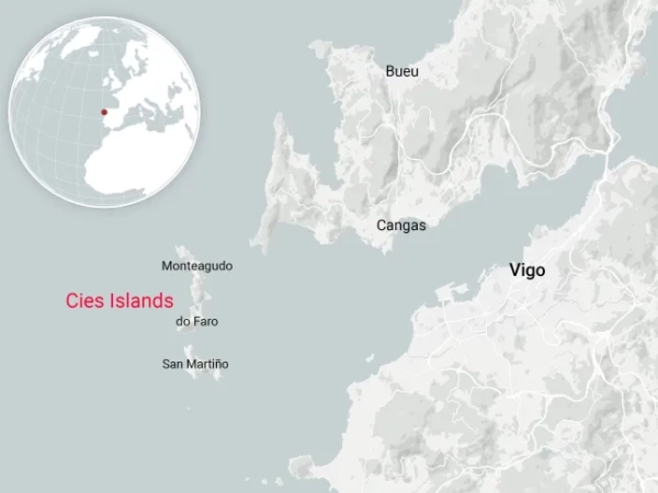 Карта, що точно вказує розташування островів Сієс, недалеко від узбережжя материкової Іспанії.