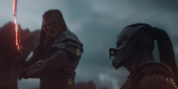 Кадр із фільму «Хижак: Планета смерті» Кадр из фильма «Хищник: Планета смерти» 2025 года