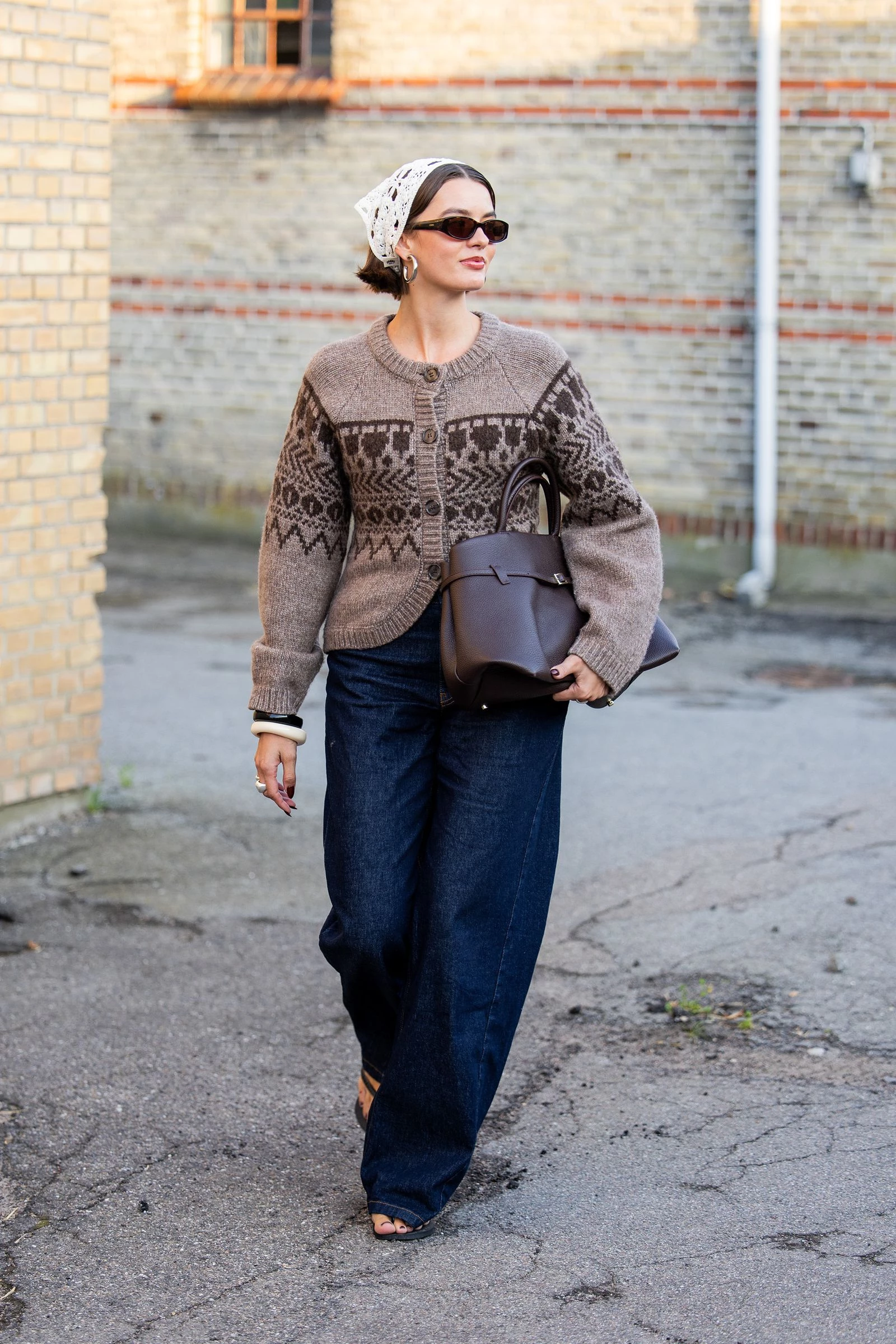 Кардиган – класика теплого гардеробу: 5 найкращих способів носити його вже зараз2