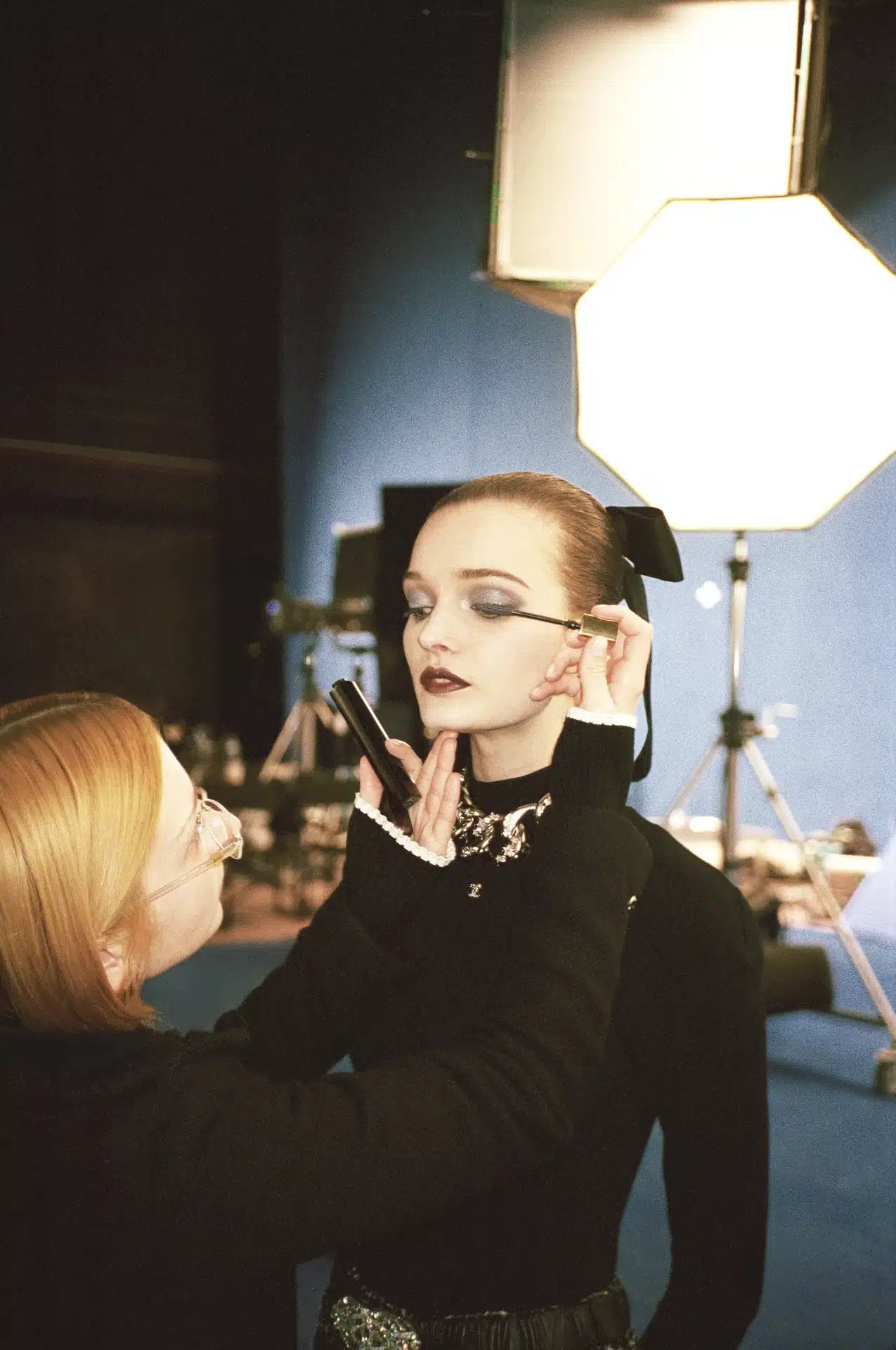 CHANEL: Зоряне сяйво святкової колекції макіяжу 2025
27