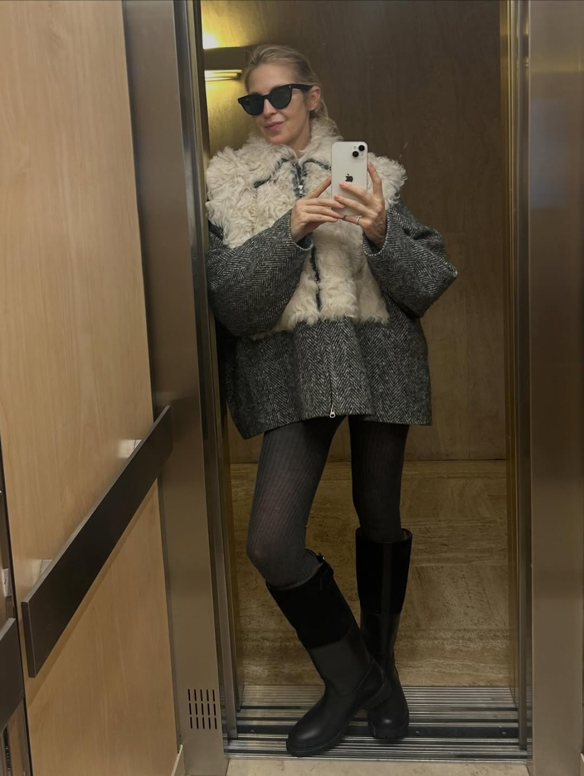 Цієї зими стильна куртка замінить звичний верхній одяг — модниці в захваті!
1