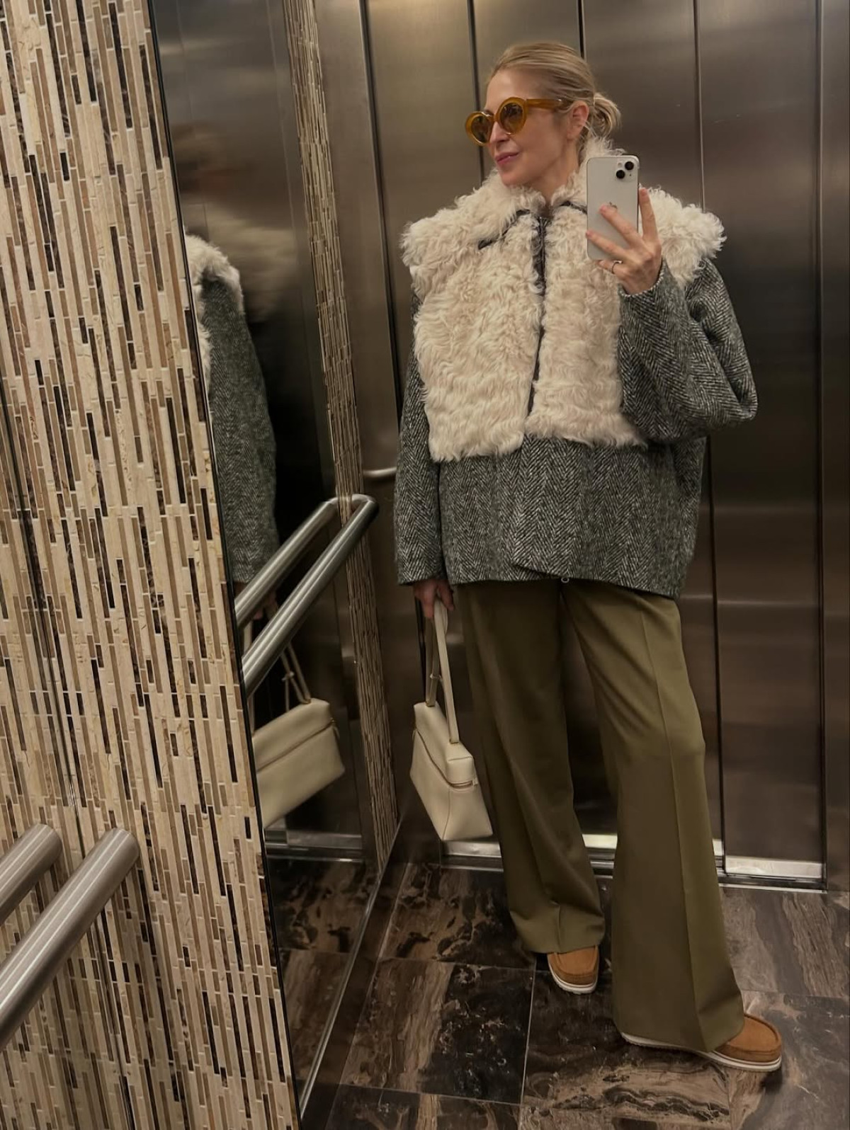 Цієї зими стильна куртка замінить звичний верхній одяг — модниці в захваті!
2