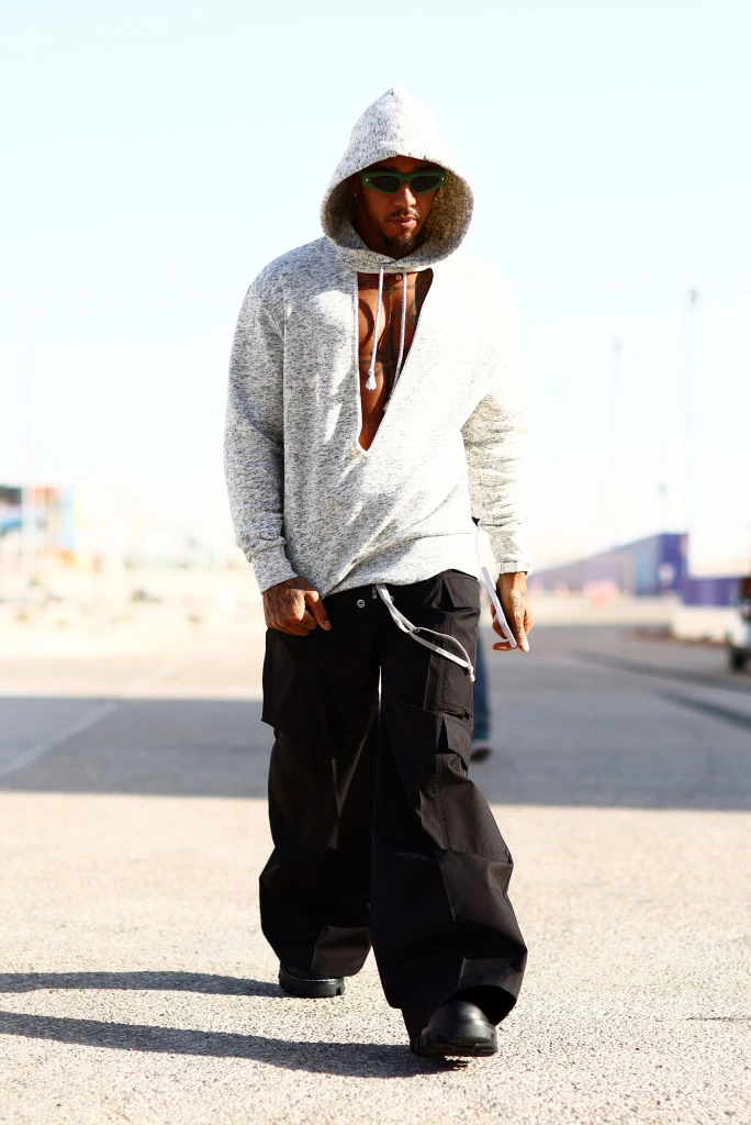 Стиль Люїса Гамільтона: еволюція гонщика F1 в модний символ
4