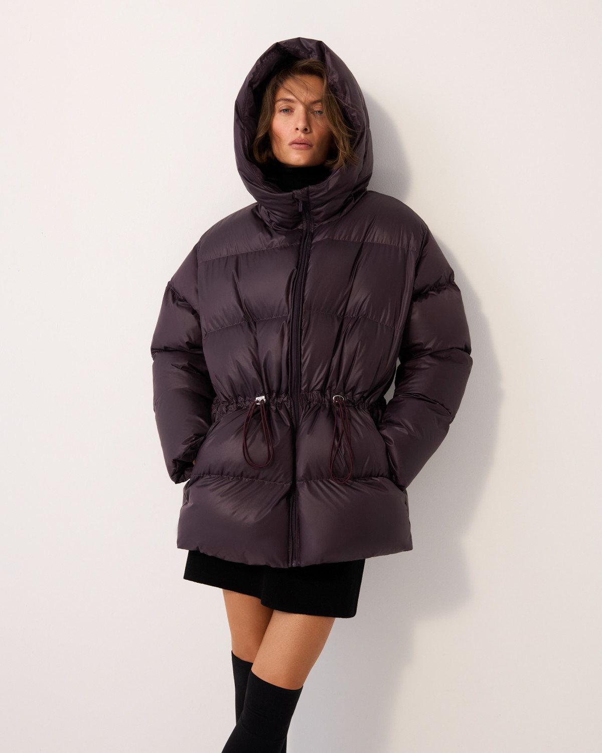 Актуальні зимові пуховики 2025–2026: тенденції, моделі та стильні образи
17