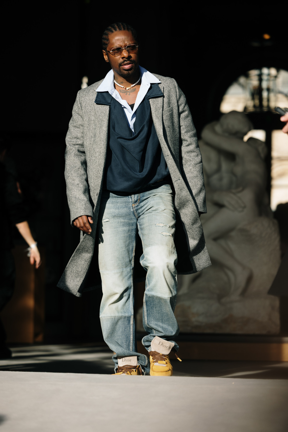 Паризький шик: вуличний стиль наймодніших чоловіків для вашого натхнення
33