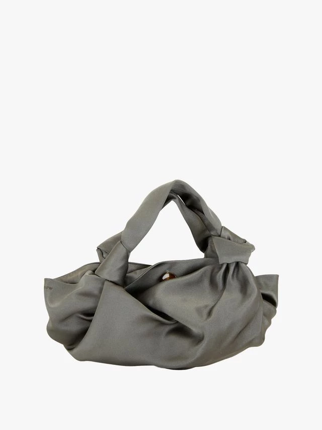 Трендові ретро-сумки: їхній камбек заплановано на 2026 рік
12