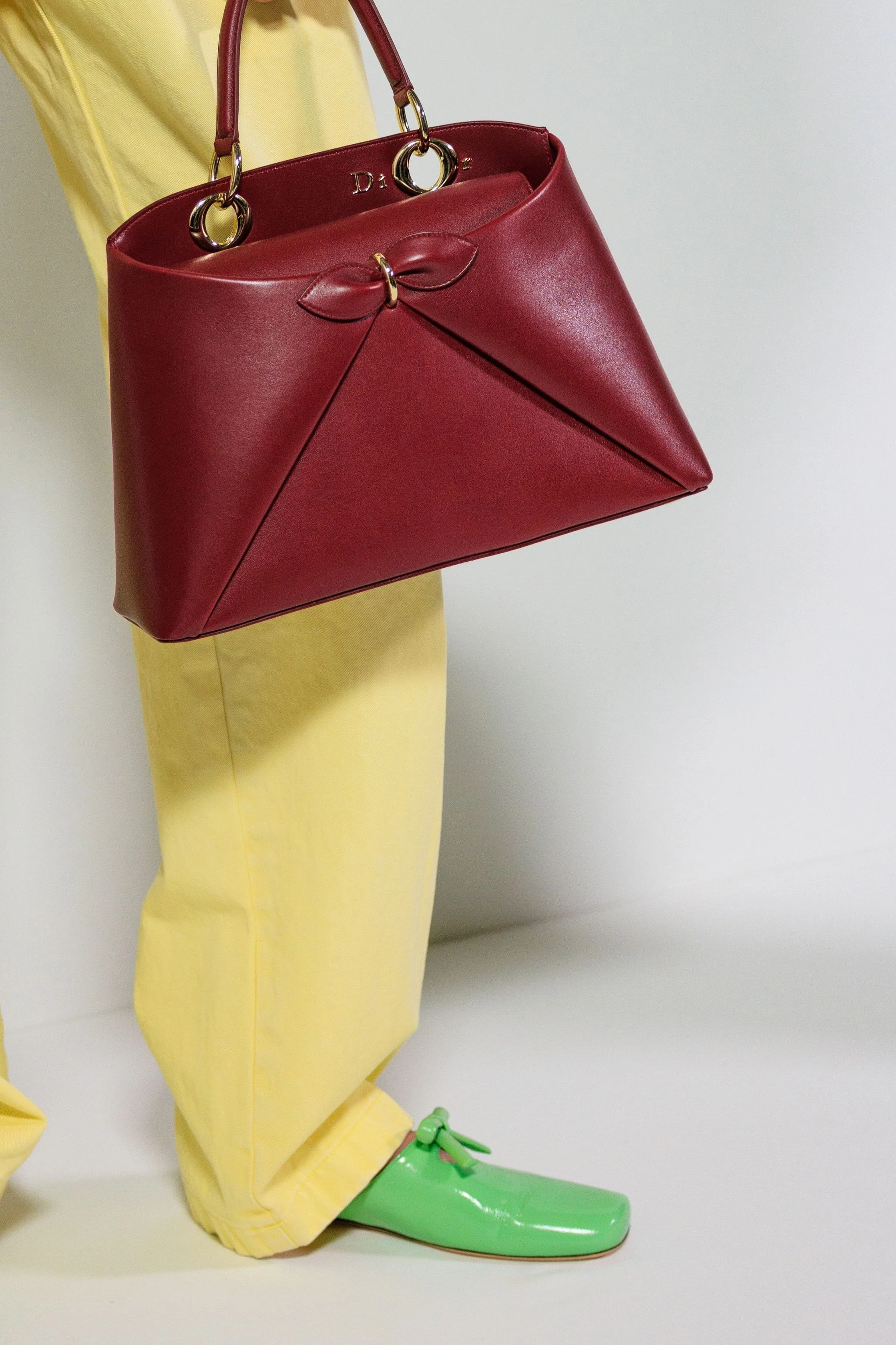 Не Lady Dior: ось сумка, що стане новою іконічною моделлю Dior у 2026.
3