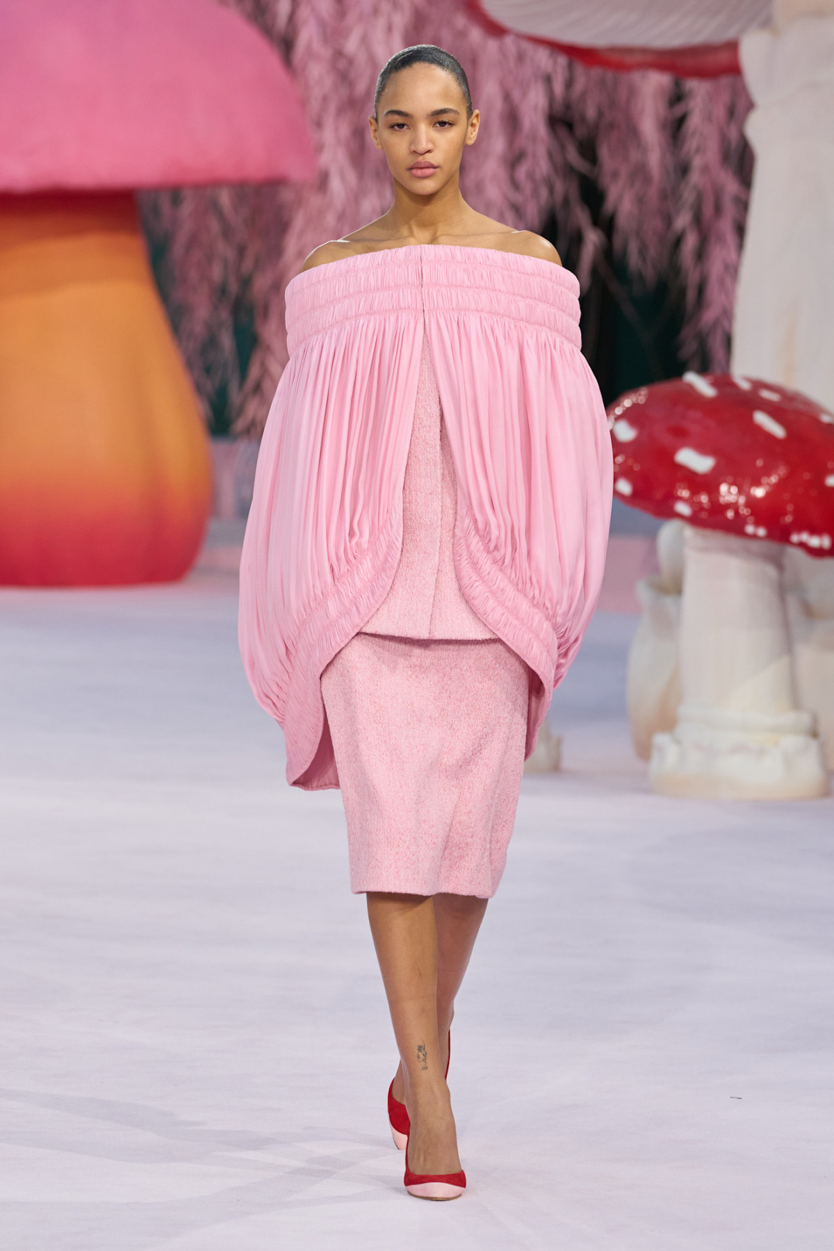 Chanel: перша колекція от кутюр від Матьє Блазі
31